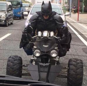 千葉にバットマンが出現 千葉ットマンの正体は 乗っているのは何のバイク